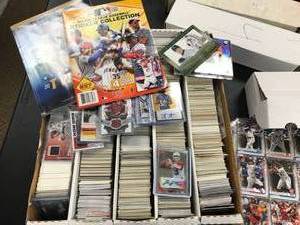 MASSIVE BASEBALL CARD COLLECTION --- OVER 10,000 CARDS LOOK HOT STUFF HERE FOLKS