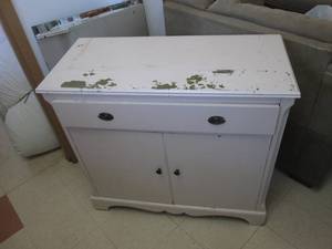 Vintage Cabinet 36 X 16 X 33 Wit...