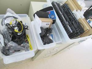 Large Lot of Computer Components (C...