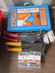 Pop Rivet Tool in Case With Additio...