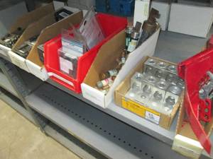 Circuit Breakers & Fuses, Lugs & Mo...
