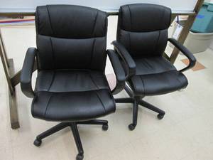(2) Office Chairs