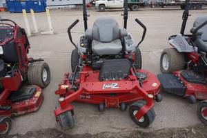lot 9 image: 2017 Exmark Lazer Z  Commercial Zero Turn Mower