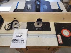 lot 5 image: Awesome Ready 2 Route Electronic Router Mounted on a Rolling Cabinet
