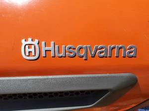 lot 7 image: Awesome Husqvarna Riding Lawn Mower with Rear Bagger