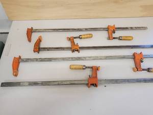 lot 46 image: (4) Woodworking Clamps