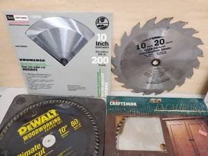 lot 47 image: (8) Assorted Woodworking 10 Table Daw Blades, 7- Craftsman & 1-Dawalt