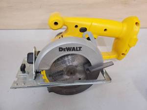 lot 56 image: DeWalt Cutting Saw with (2) Batteries & (2) Chargers