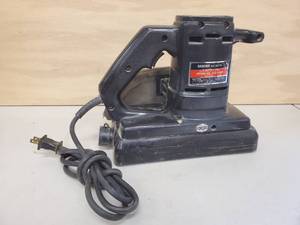 lot 78 image: Double Insulated Craftsman Dual Motion Sander