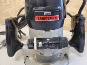 lot 93 image: Craftsman Router