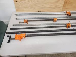 lot 124 image: Woodworking Pipe Clamps Lot