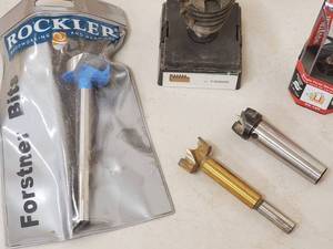 lot 127 image: (5) Assorted Molding Shaping Bits Lot