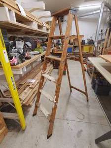 lot 130 image: 6 Ft Wooden Paint Ladder