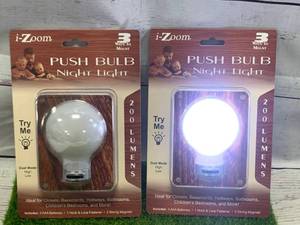 Lot of 2 Push Bulb Night Light (Batteries Included)�