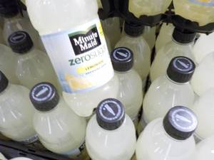 Case of 24 bottles Minute Maid Zero...