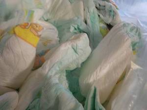 Bags of 100 or so newborn 3 month d...