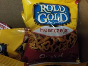 Case of 40 .7 oz. bags Rod Gold Hea...
