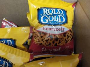 Case of 40 .7 oz. bags Rod Gold Hea...
