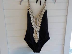 Kona Sol one piece swimsuit size M ...