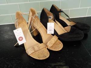 2 pair size 10 shoes new ...