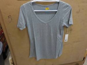 12 size S grey C&C California tops ...