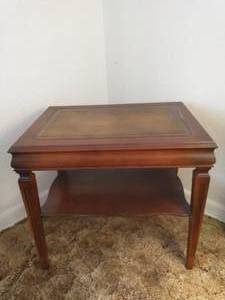 lot 29 image: Wood End table