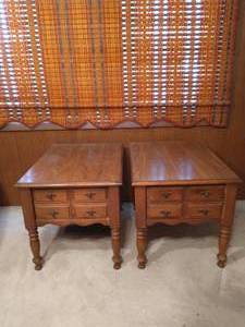 lot 35 image: Pair Of End tables