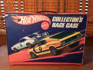 lot 56 image: 1969 Hot wheels Collectors Race Case