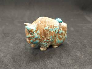 lot 172 image: Turquoise Hand carved Buffalo