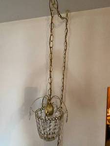 lot 221 image: Vintage Hanging light