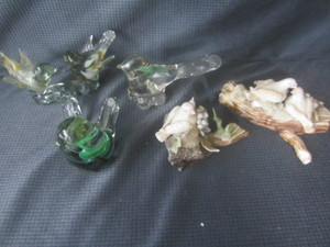lot 42 image: Glass Birds