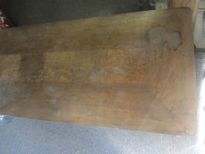 lot 12 image: Lane Vintage Tables