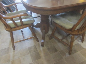 lot 2 image: Dining Table & Chairs