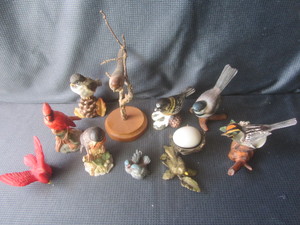 lot 55 image: Bird Figurines