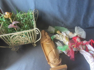 lot 71 image: Baskets, Jester, German Figures