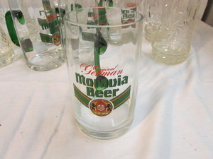 lot 17 image: Glassware
