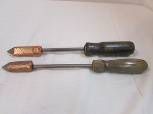 lot 18 image: Vintage Soldering Irons