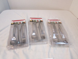 lot 48 image: Flatware
