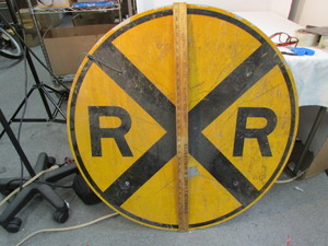 lot 62 image: Aluminum Railroad Sign