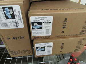 lot 65 image: Fruit Works Blue Raspberry Freeze