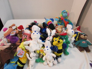 lot 94 image: Plush Toys