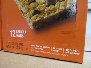 lot 4 image: KIND Granola Bars
