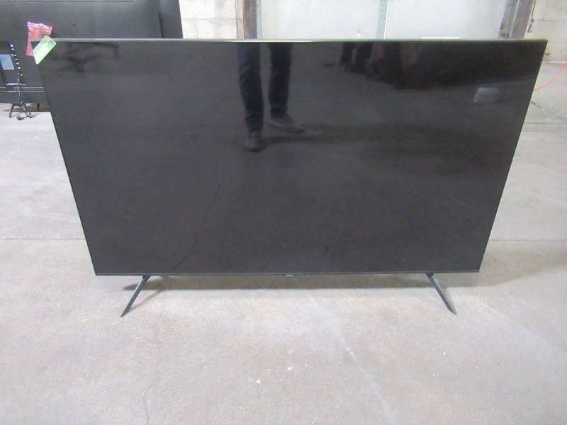 lot 8 image: SAMSUNG 55-Inch Class Crystal UHD TU-8000 Series - 4K UHD HDR Smart TV with Alexa Built-in (UN55TU8000FXZA, 2020 Model)