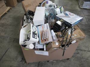 lot 306 image: WHOLESALE MIXED PALLET OF MICELLANOUS KITCHEN COOKWARE ITEMS AND HOUSEWARES