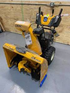 lot 37 image: CUB CADET 3XHD (30) 420cc Three-Stage Snow Blower (as is)