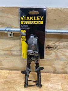 lot 45 image: STANLEY FATMAX 1.5-in 60CrV Snips