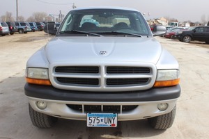 lot 7248 image: 2002 Dodge Dakota Sport 4x4  - One Owner - 113,207 Miles -