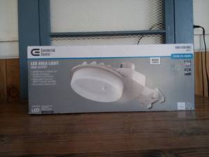 lot 150 image: 600-Watt Equivalent Integrated LED Gray Dusk to Dawn Area Light and Flood Light with 9000 Lumens Outdoor Light