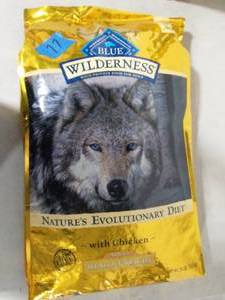 2 BAGS Blue Buffalo Wilderness Healthy Weight Chicken Recipe Grain-Free Dry Dog Food