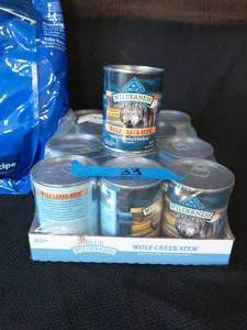 1 BAG OF Blue Buffalo Life Protection Formula Adult Chicken & Brown Rice Recipe Dry Dog Food and Blue Buffalo Wilderness Wolf Creek Stew Chunky Chicken Stew Grain-Free Adult Canned Dog Food, 12.5-oz, case of 12